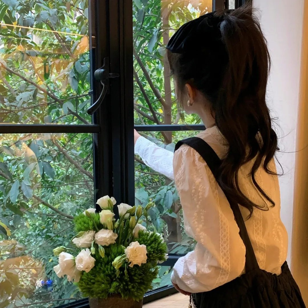 村里来了个暴走女外科